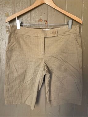 Trina Turk Dress Shorts in Tan Size 8